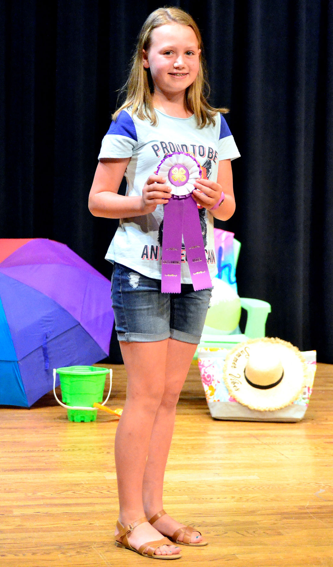 062019_4-HFashionShow009_LS.JPG